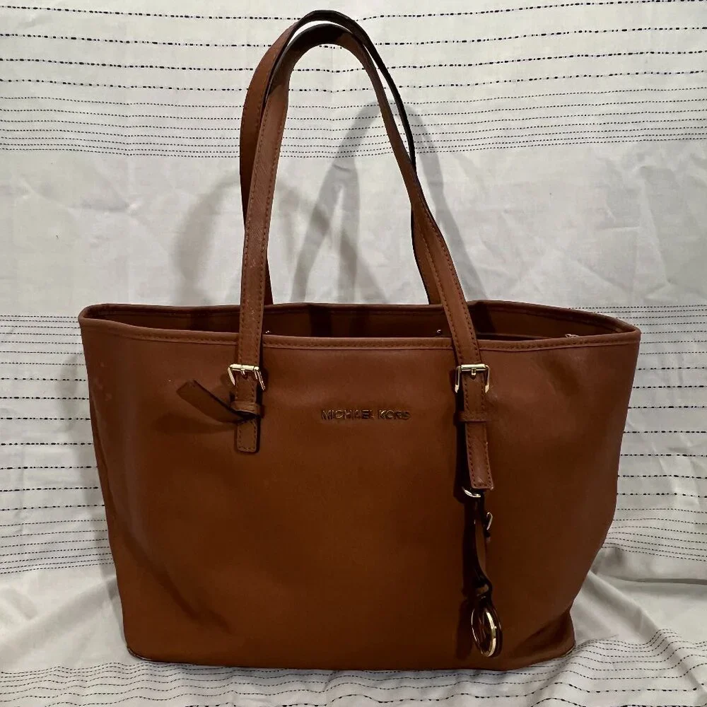 Michael Kors Brown Leather Medium Zip Jet Set Travel Tote